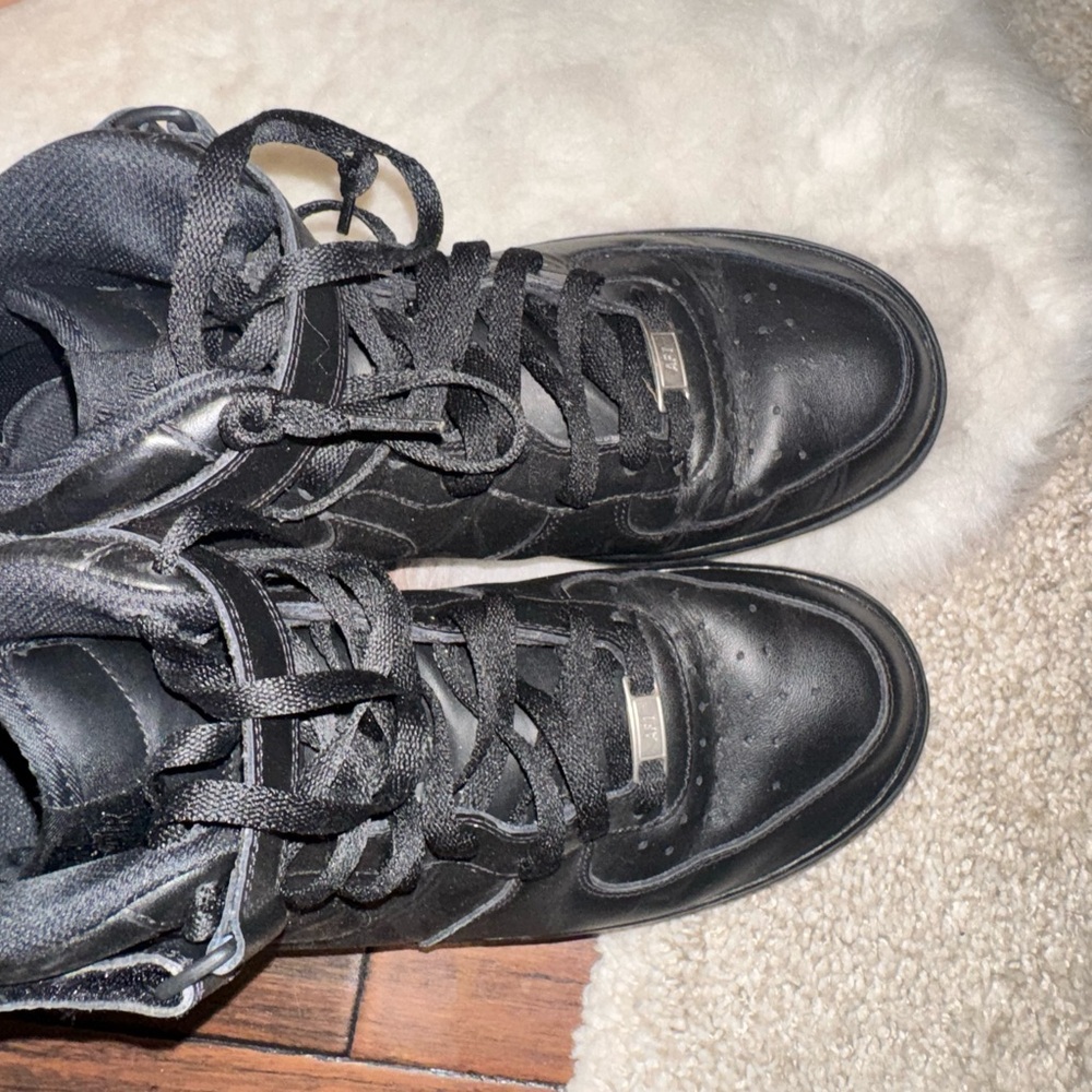 Black High-Top Sneakers - Picture 3 of 4